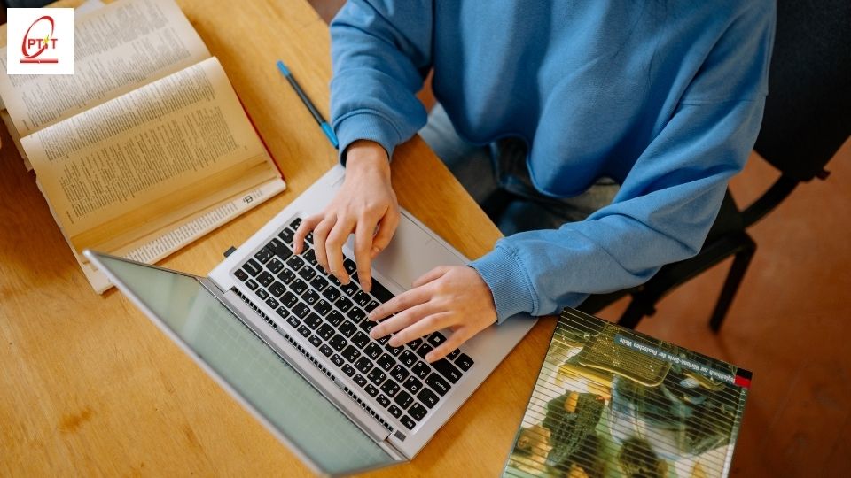 Các ưu điểm của đại học đào tạo hệ từ xa