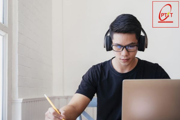 Học đại học online có tốt không