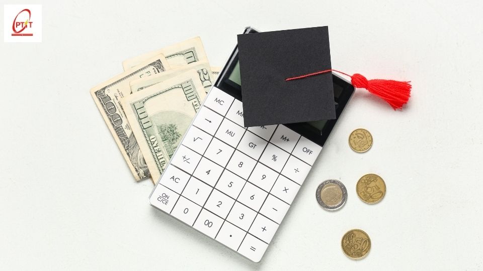 Chi phí học đại học từ xa như thế nào?