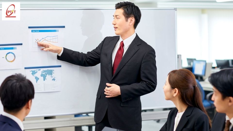 Ngành quản trị kinh doanh làm nghề gì?