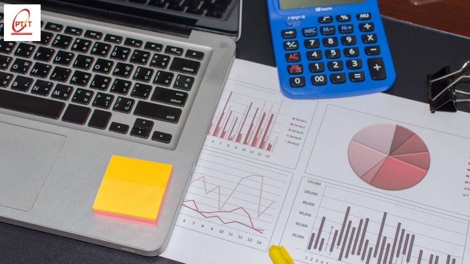 Nên học quản trị kinh doanh theo hình thức nào