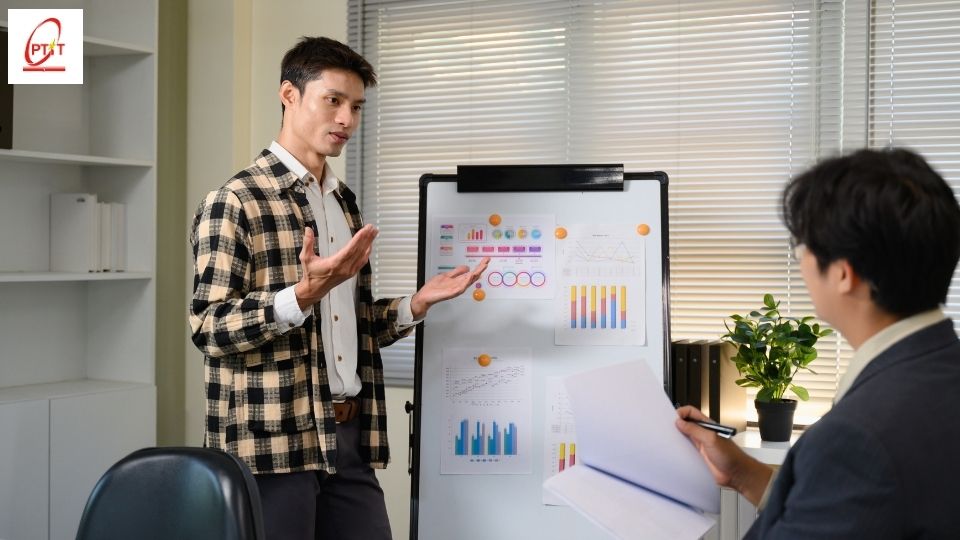 Triển vọng nghề nghiệp sau khi tốt nghiệp liên thông online