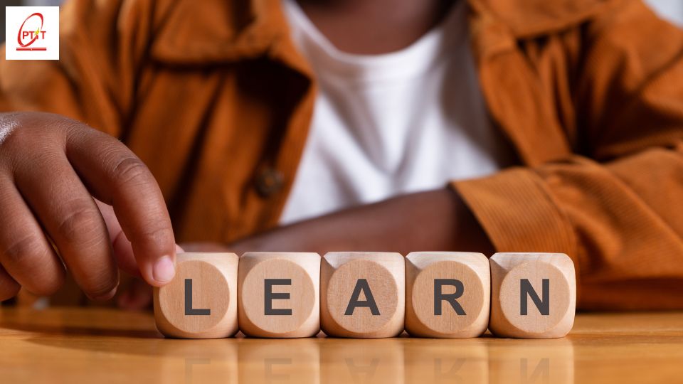 Học điện tử viễn thông ở đâu? Tại sao nên chọn PTIT hệ từ xa