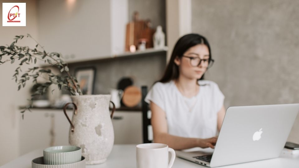 Hệ vừa học vừa làm là gì?