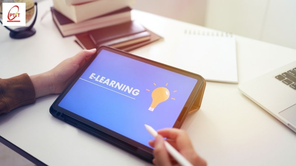 Học đại học online tại PTIT Elearning