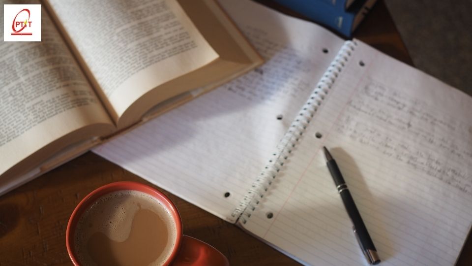 Vì sao hiện nay nhiều người học văn bằng 2?