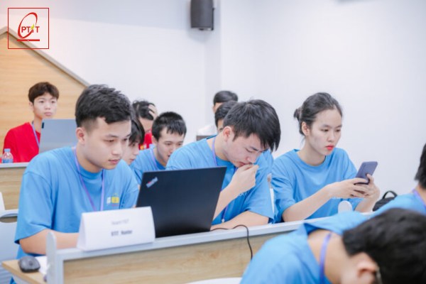 Nên học Công nghệ thông tin khối D trường nào tốt nhất?