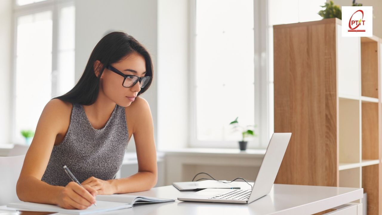 Ưu tiên hình thức học cho phép bạn chủ động về thời gian